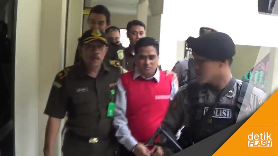 Sidang Perdana Dimas Kanjeng Ditunda  