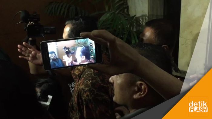 Utusan SBY Laporkan Antasari ke Bareskrim