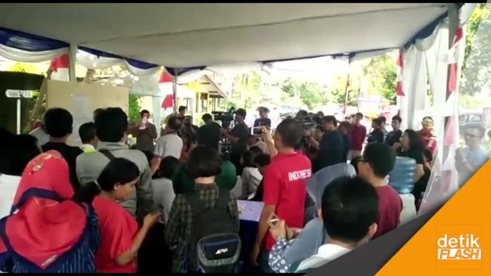 Ahok Berjaya di TPS Sylvi