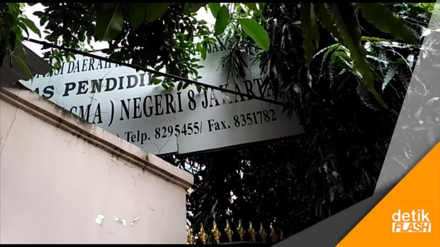 Banjir Bikin Libur SMA 8 Bukit Duri