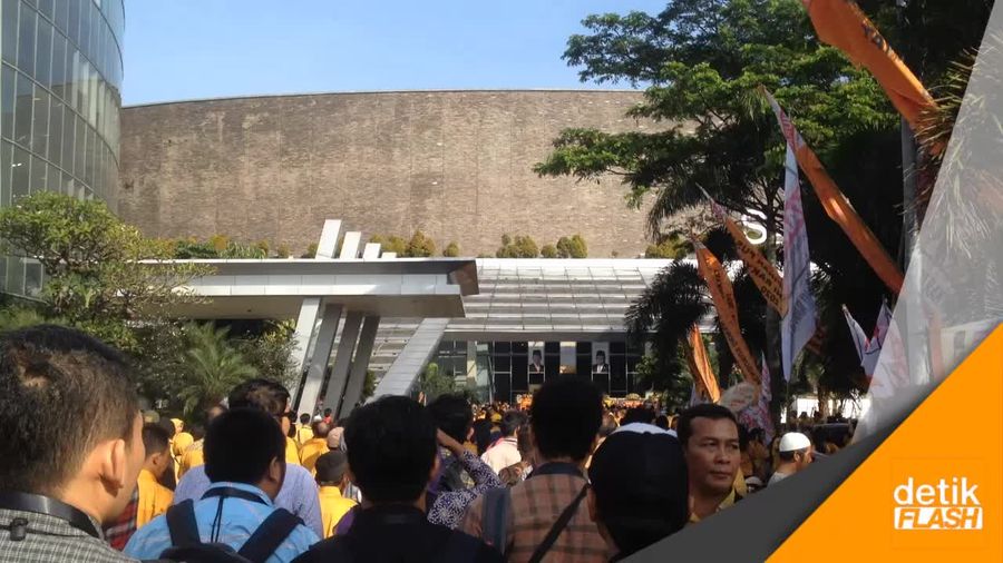 Pesan OSO buat Kader Hanura: Jangan Kotori Demokrasi Indonesia