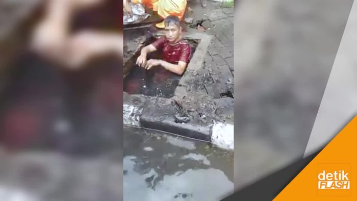 Inilah Dadan, Videonya Waktu Menyelam di Got Jadi Viral