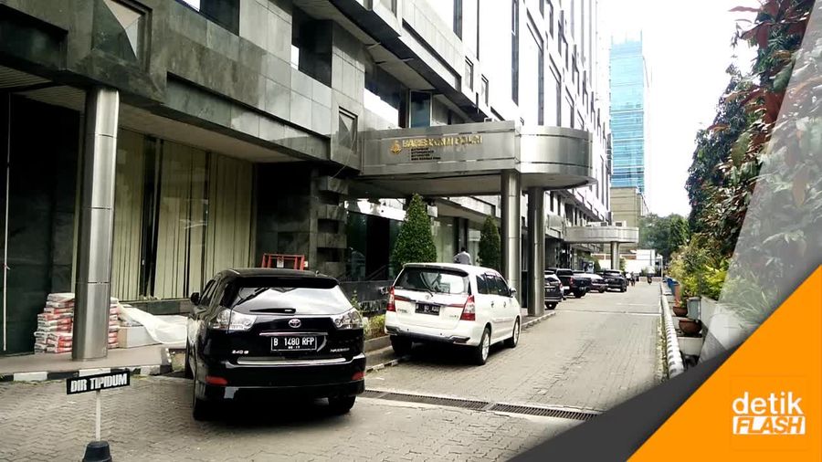 Datangi Bareskrim, Antasari Irit Komentar