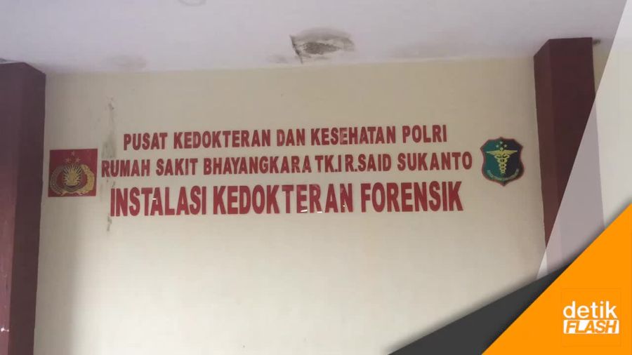 Jasad Pelaku Bom Panci Tiba di RS Polri