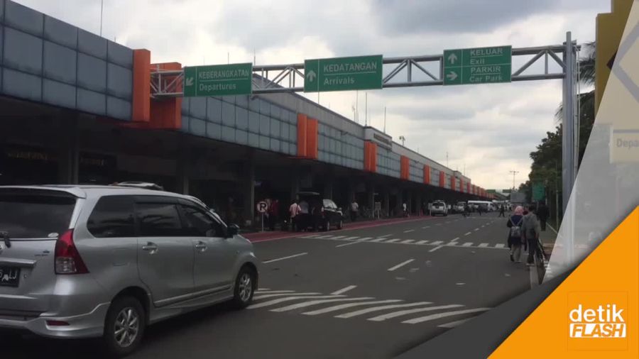 Bandara Halim Kembali Beroperasi Normal