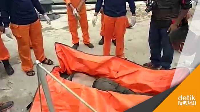 Mayat Terapung di Perairan Jakarta, Terdapat Sabuk SMP Husada Cipinang