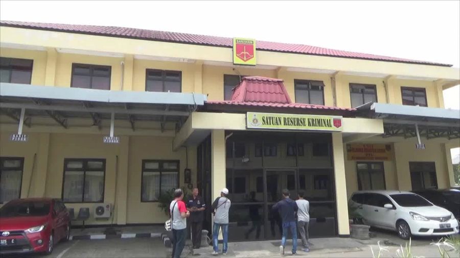 Pungli Urus Perizinan, Camat Terkena OTT