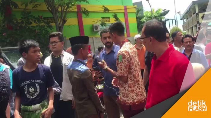 Rombongan Raja Salman Jumatan di Masjid Ibnu Batutah