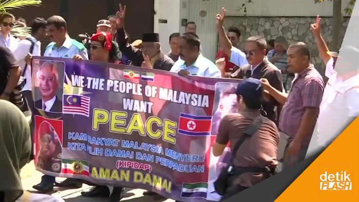 Warga Malaysia Demo Kedutaan Korea Utara