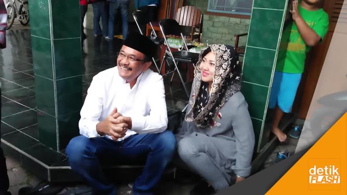 Djarot Jenguk KH Hasyim di Malang