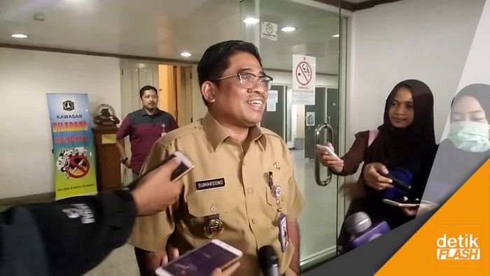 Soal Spanduk Kontroversi, Plt Gubernur: Ada yang Menggerakkan