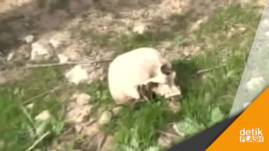Kuburan Massal Pembantaian ISIS Ditemukan