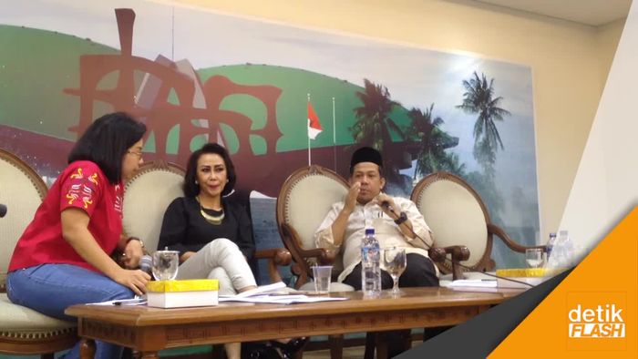 Ada Banyak Kasus Korupsi, Kenapa Fahri Getol Kritik e-KTP?