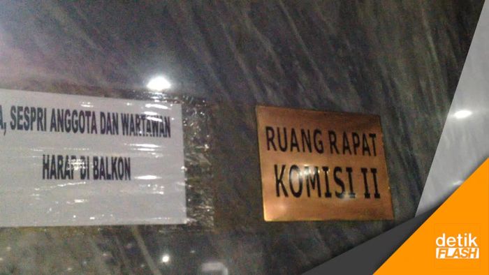 Perawat Honorer Minta Jadi PNS, Fadli Zon: Harus Diakomodasi