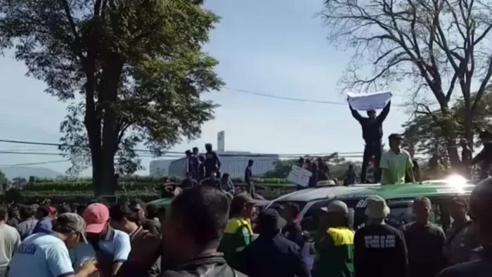 Kisruh Taksi Online, Menhub: Perlu Niat Bersama Taati Peraturan