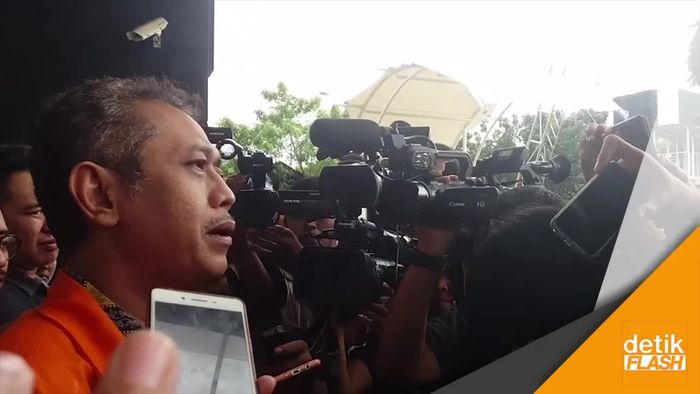 Alasan Tersangka Suap Pajak Sebut Fadli Zon, Fahri Hamzah, & Syahrini