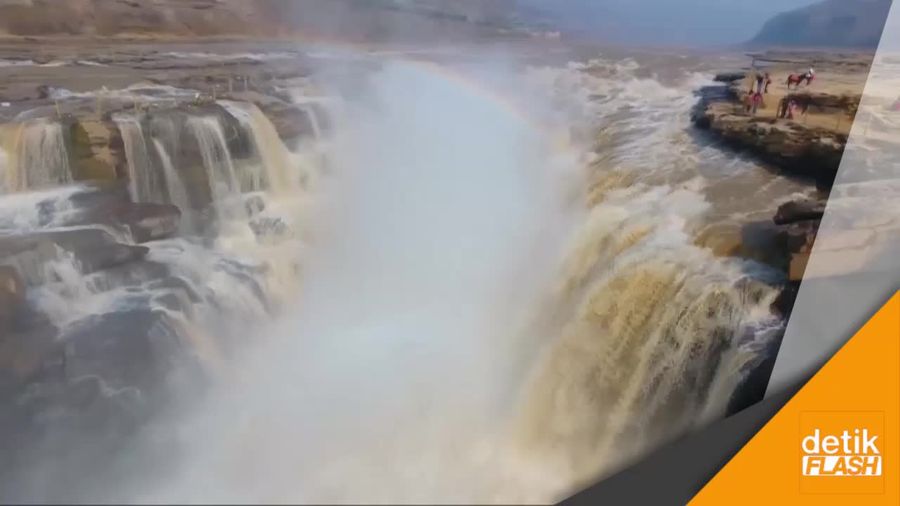 Menikmati Pesona Air Terjun Hukou