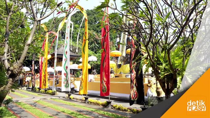 Melihat Perayaan Nyepi di Pura Aditya Jaya