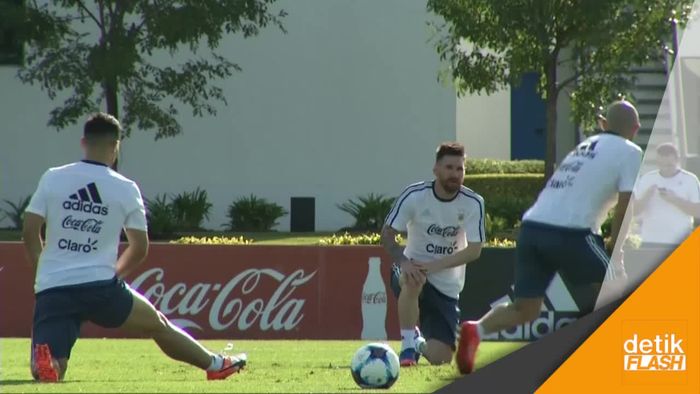 Messi Diskors, Argentina Tak Berdaya
