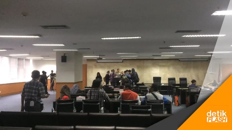 Polri Ungkap Kasus Penyelundupan Warga Nepal dan Bangladesh