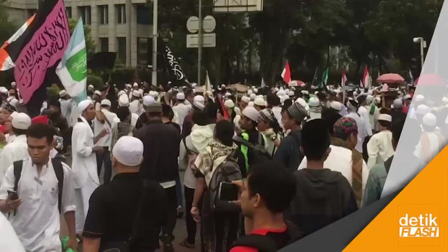 Aksi 313 Selesai, Peserta Balik Kanan