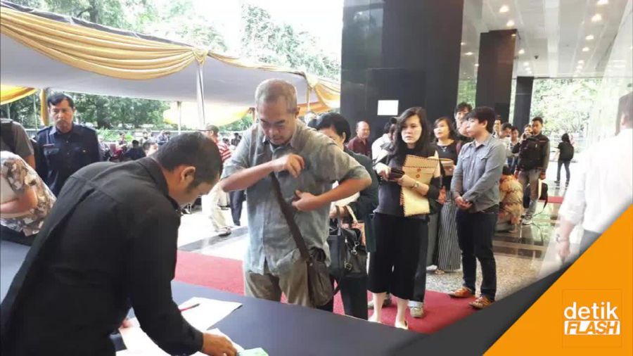 Hari Terakhir, Pemohon Tax Amnesty Berjubel