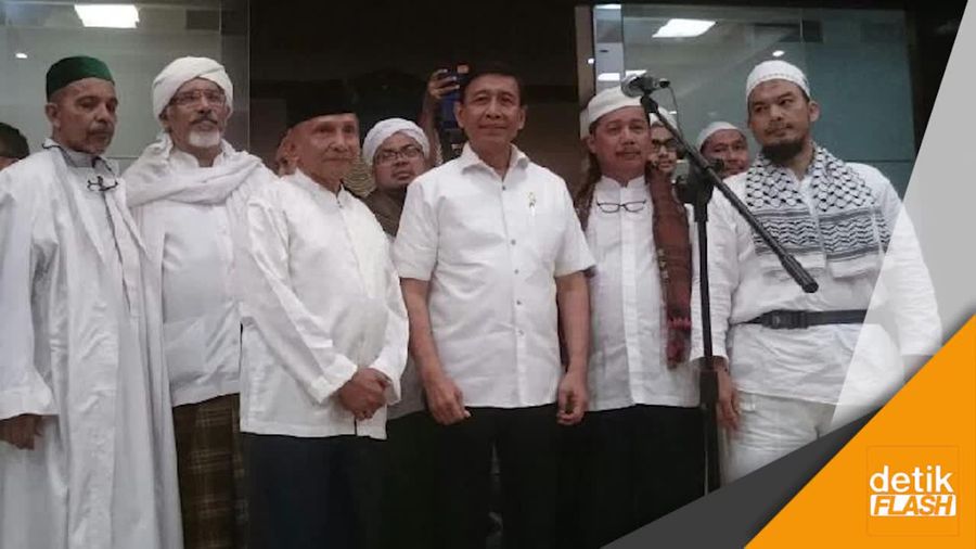 Menko Wiranto: Jangan Curigai Pemerintah Berpihak ke Ahok