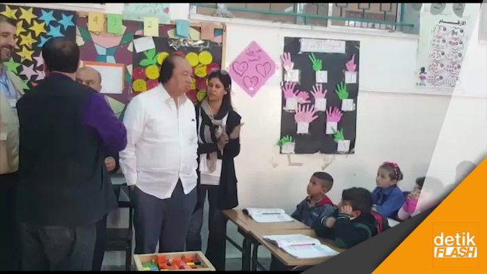 Dato Sri Tahir Kunjungi Sekolah Bertenaga Surya di Yordania