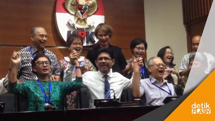 Rame-rame Dukung KPK Tuntaskan Kasus e-KTP