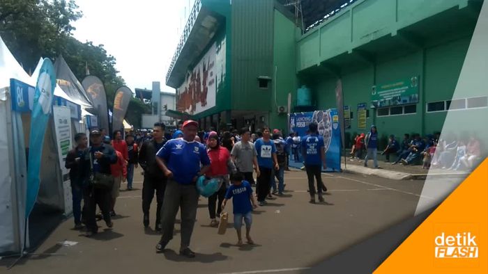 Antusiasme Bobotoh Ramaikan Launching Tim Persib 2017