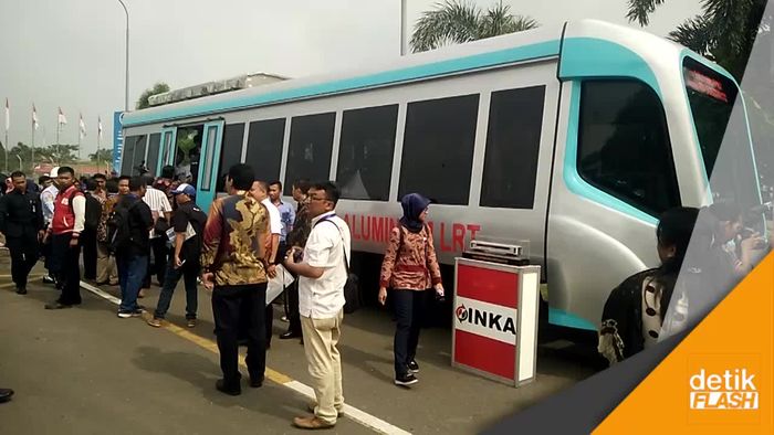 Menhub Ingin Setiap Bandara Ada Keretanya 