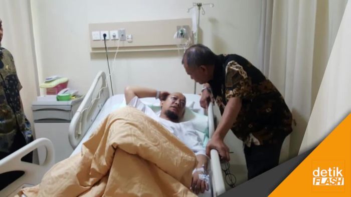 Polisi Buru Penyiram Air Keras Novel Baswedan