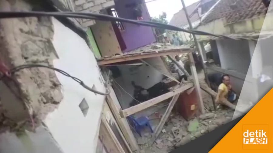 Duka Pedagang Asongan di Sukabumi Akibat Ledakan Gas 3 Kg