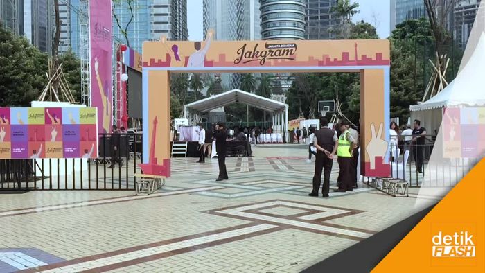 Hari Terakhir Kampanye, Ahok Kongkow Bareng Anak Medsos