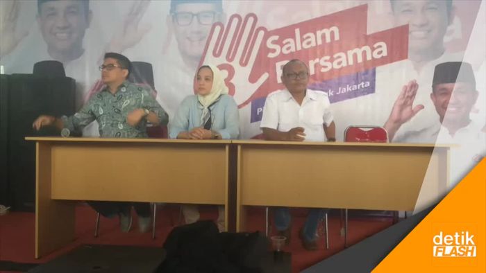 Timses Tantang Siapapun Tunjukkan Bukti Anies Bagi-bagi Sembako