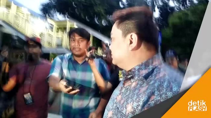 Adik Andi Narogong Bungkam Usai 9 Jam Diperiksa