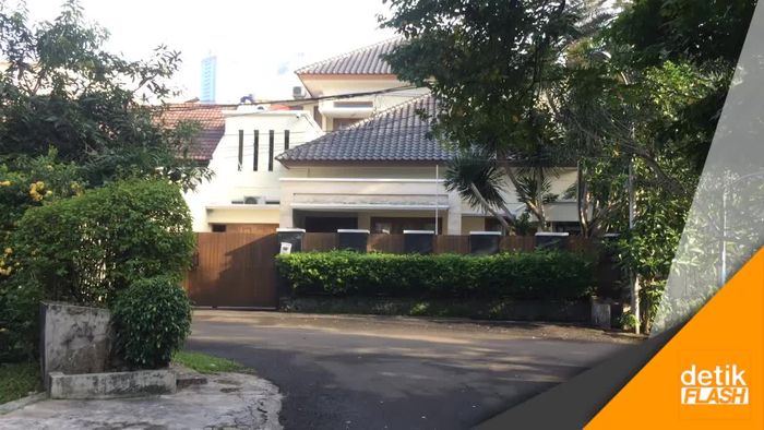 Ahok Tugaskan 7 Orang Kawal TPS Agus