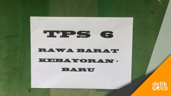 Mertua Agus Yudhoyono Nyoblos Sendiri, Agus dan Annisa di Mana?