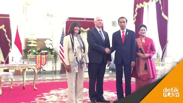 Wapres AS Temui Jokowi di Istana Merdeka