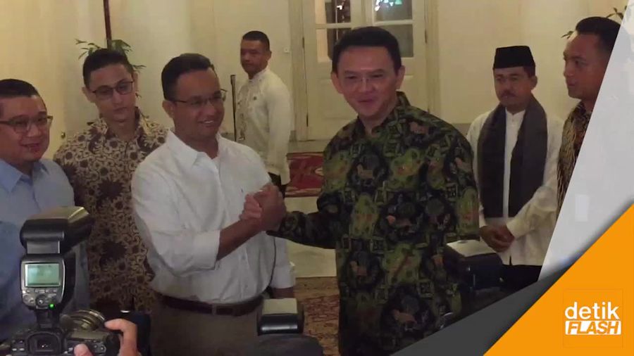 Persaingan Selesai! Ahok dan Anies Ketemu di Balai Kota