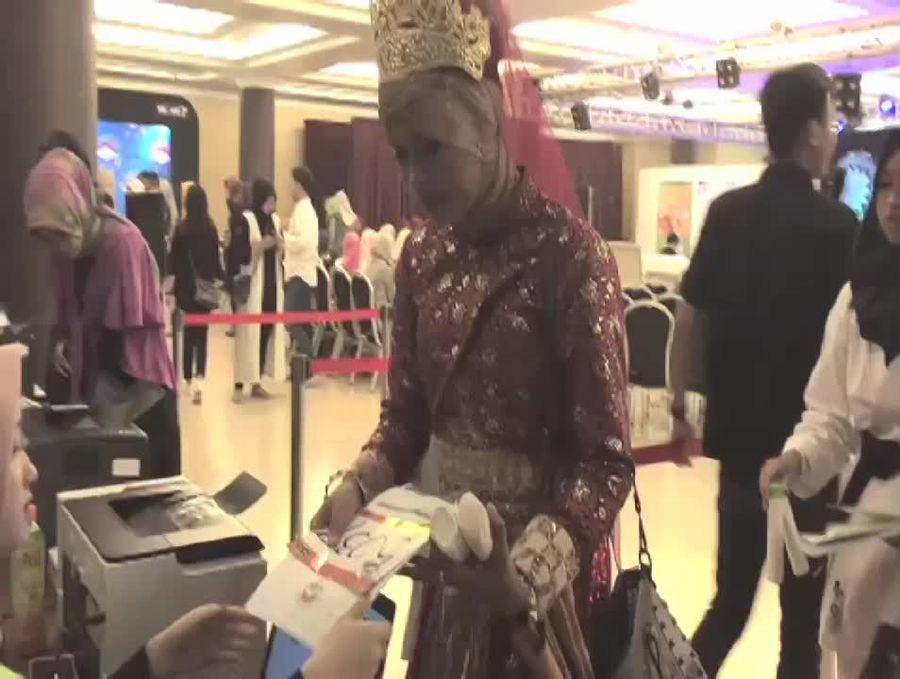 Hijabers Ini Rela Tempuh Jarak Lampung - Bandung Demi Ikuti Audisi