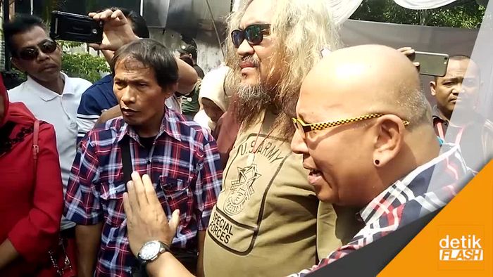 Pendukung Ahok Protes Terkait Pemungutan Suara Ulang