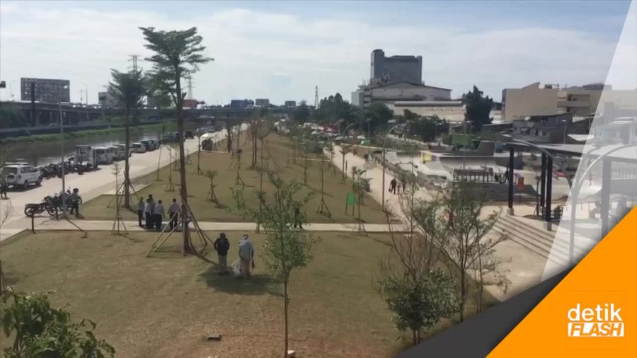 Siapa yang Kelola Parkir di Taman Kalijodo?