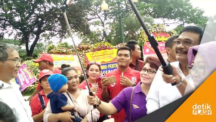 Djarot ke Warga: Hapus Air Mata dan Optimistis ke Depan