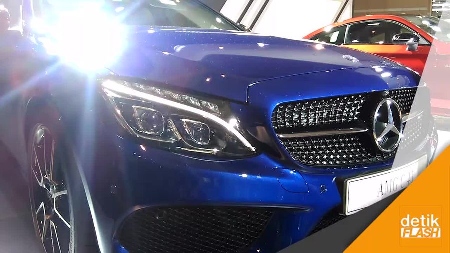 Tampil Sporty dengan Mercedes-AMG C43 Coupe