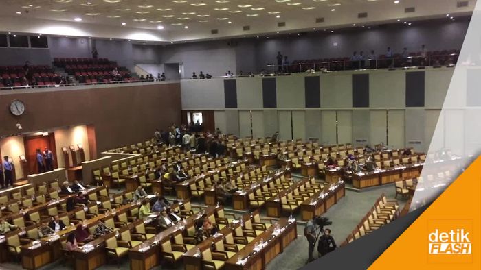 Hak Angket KPK Diputus Sepihak, Anggota Dewan Walk Out