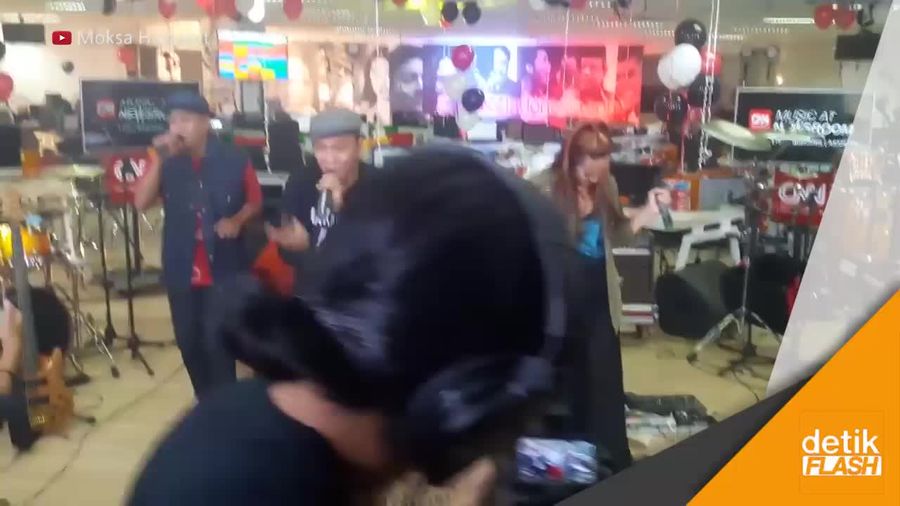 Iwa K Ditangkap Bawa Ganja