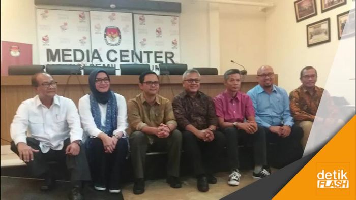 RUU Pemilu Molor, KPU Meringis
