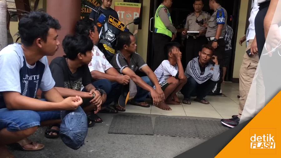 Asyik Berjudi di Terminal Tj Priok, 20 Orang Diamankan