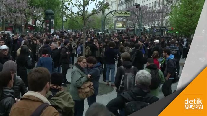 Warga Prancis yang Terjebak di Antara Macron dan Le Pen